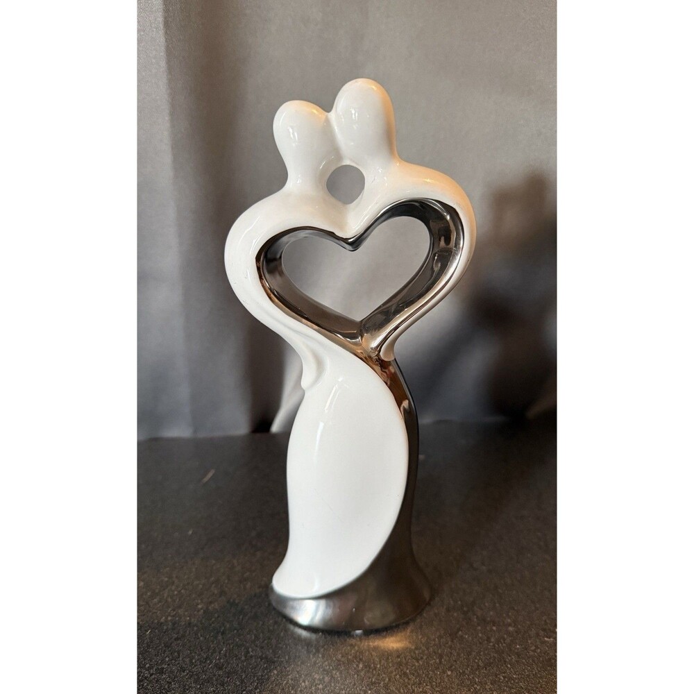 Modern Abstract White Silver Ceramic Sculpture Bride And Groom Wedding Cake Love